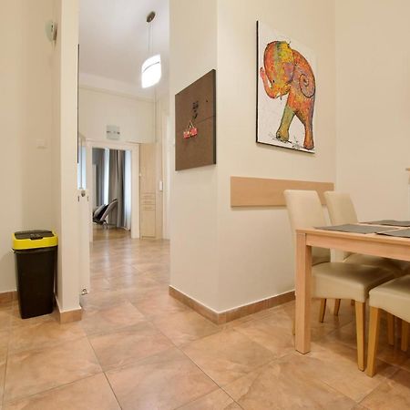 Standard Apartment By Hi5 - St. King Street 16. Budapest Eksteriør bilde