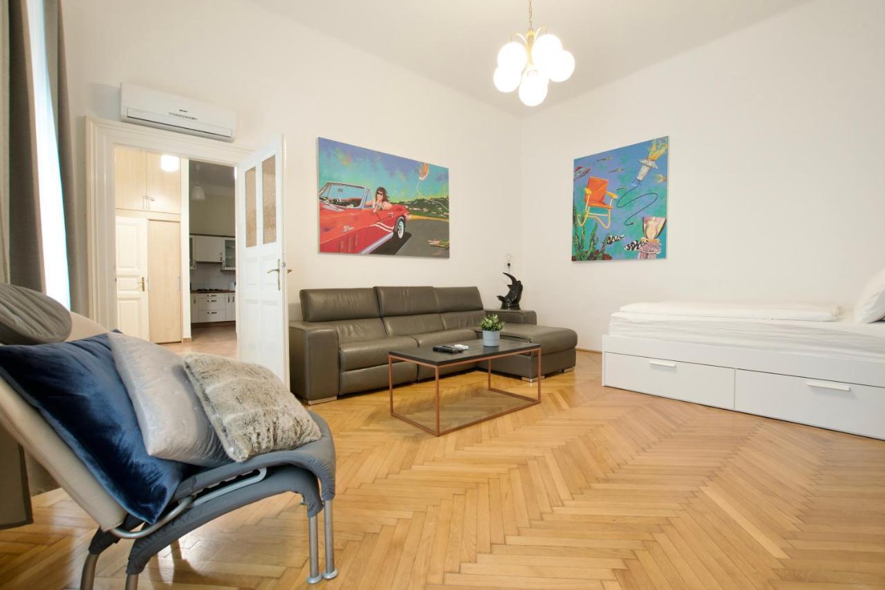 Standard Apartment By Hi5 - St. King Street 16. Budapest Eksteriør bilde